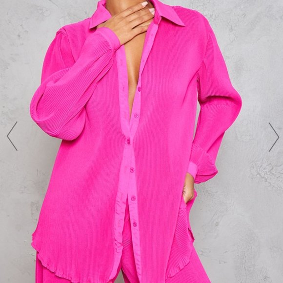 PrettyLittleThing Hot Pink Plisse Button Front Oversized Top Size 0 - Picture 1 of 7